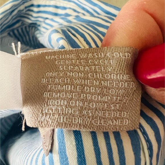 Chicos Button Up Shirt Cotton Blend Womens Sz 1 Blue Coastal Preppy Stripe Chic - Picture 6 of 9